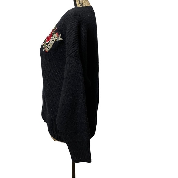 Mo & Co Wool Rose and Eagle Sweater Embroidered Size Medium Boutique Company - Picture 9 of 13